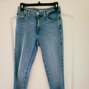 Levis jeans